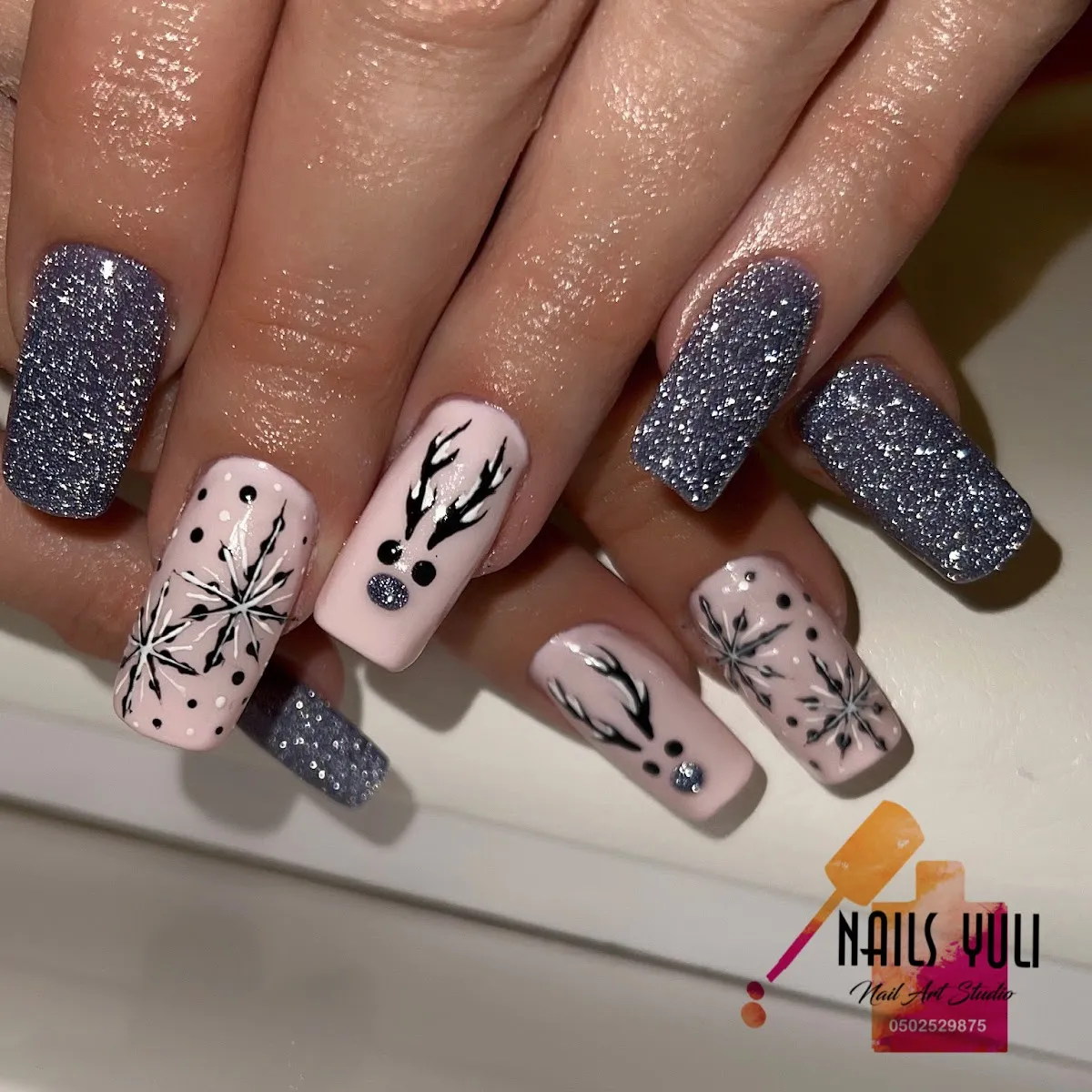 Nails Yuli יוליה בניית ציפורניים מקצועית אשדוד, תמונה 3