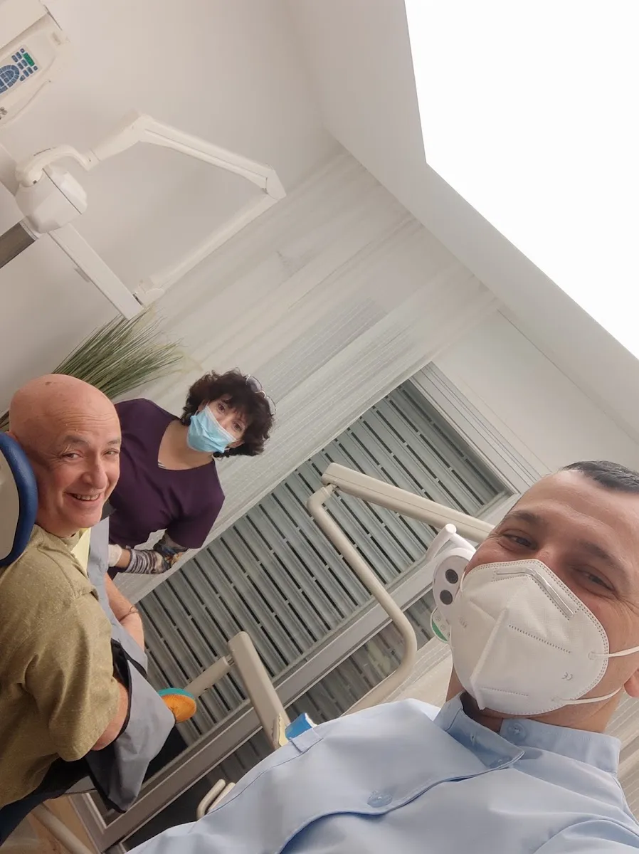 מרפאת שיניים נווה שאנן, תמונה 4