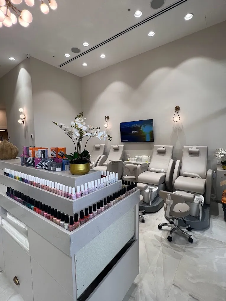 Ilana - Nail, Cosmetic & Lounge