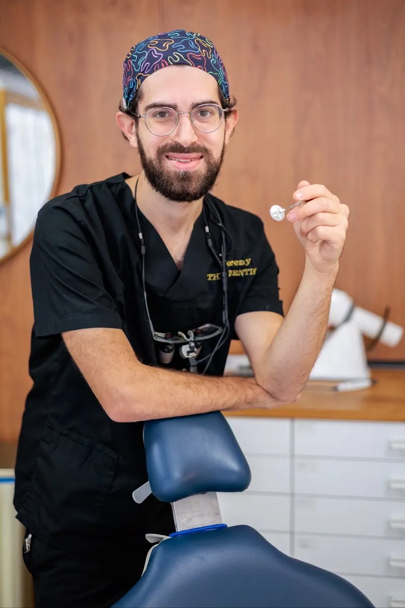 ד”ר דבורה ושלום חסן – מרפאה לאסתטיקה דנטלית והשתלות שיניים בירושלים, תמונה 5