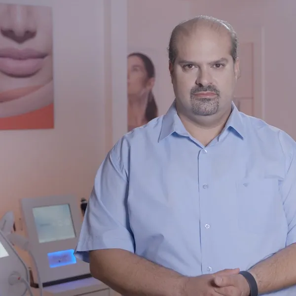ד״ר מנאר קעואר - מומחה בכירורגיה פלסטית ואסתטית, תמונה 7