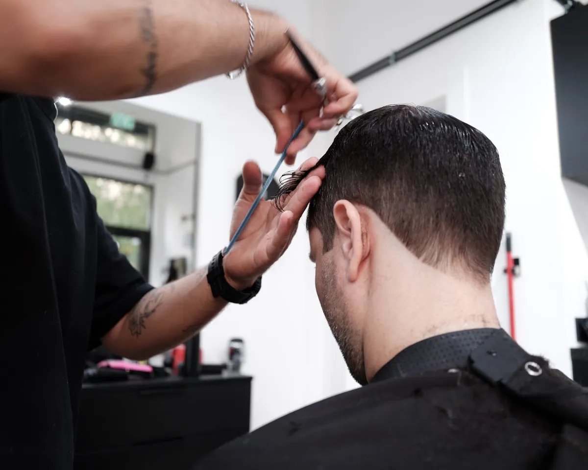 CUT THE BULLSHIT BarberShop, תל אביב–יפו, תמונה 2