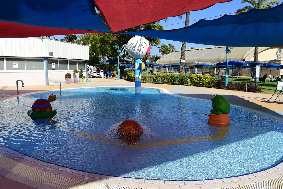 Country Club: תמונה 3