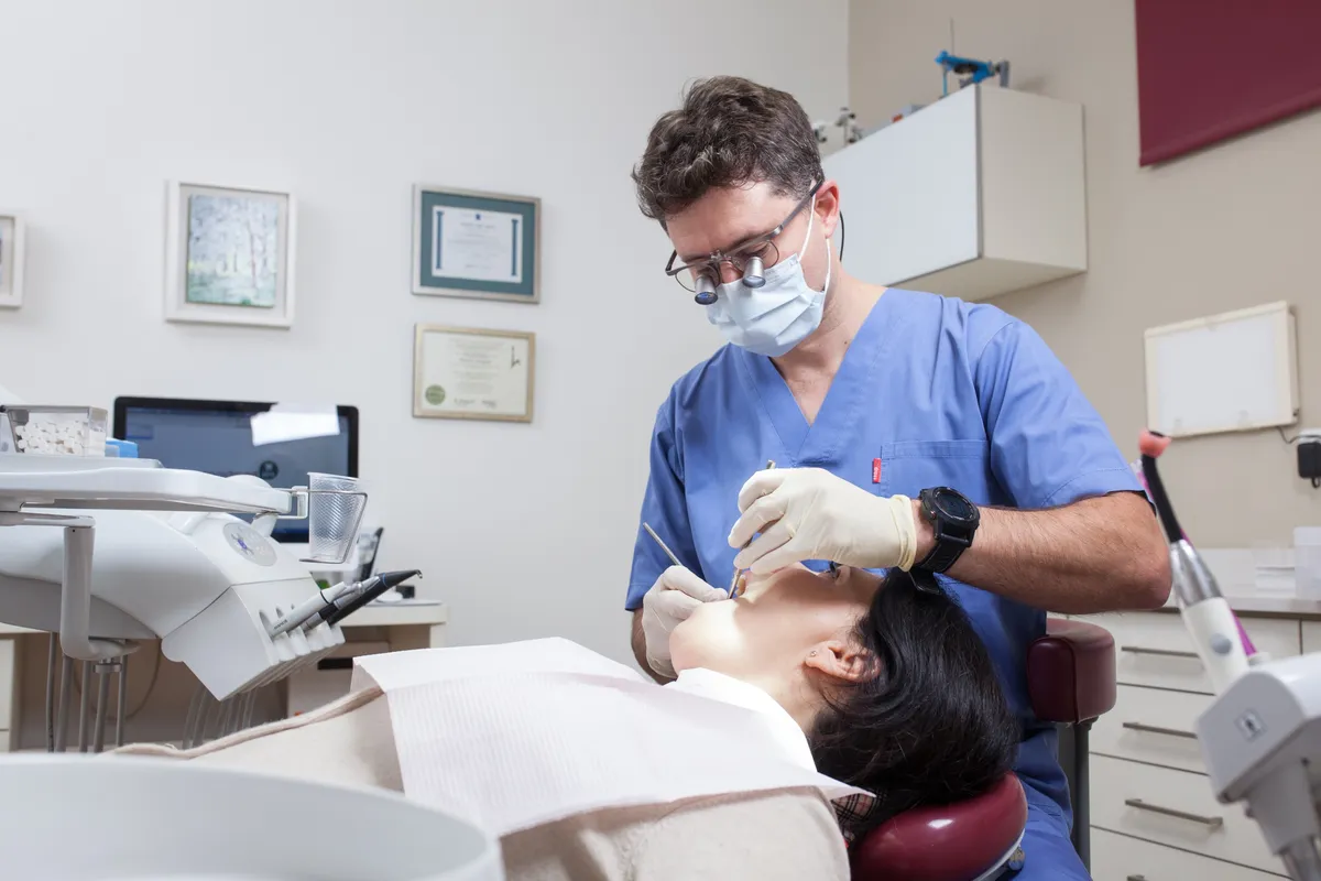 Dr. Samuel Morgolis oral: תמונה 2