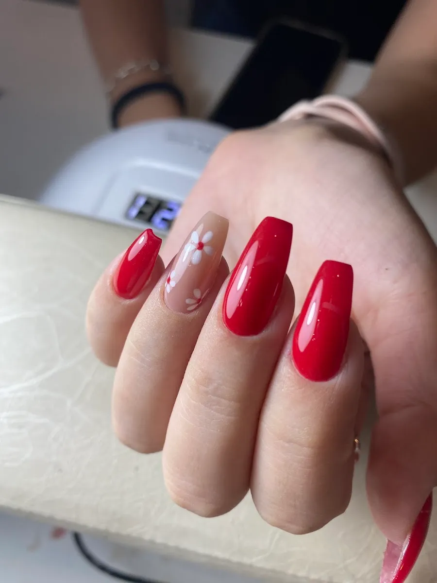 Ilana Nails - ציפורניים לק ג׳ל, תמונה 3