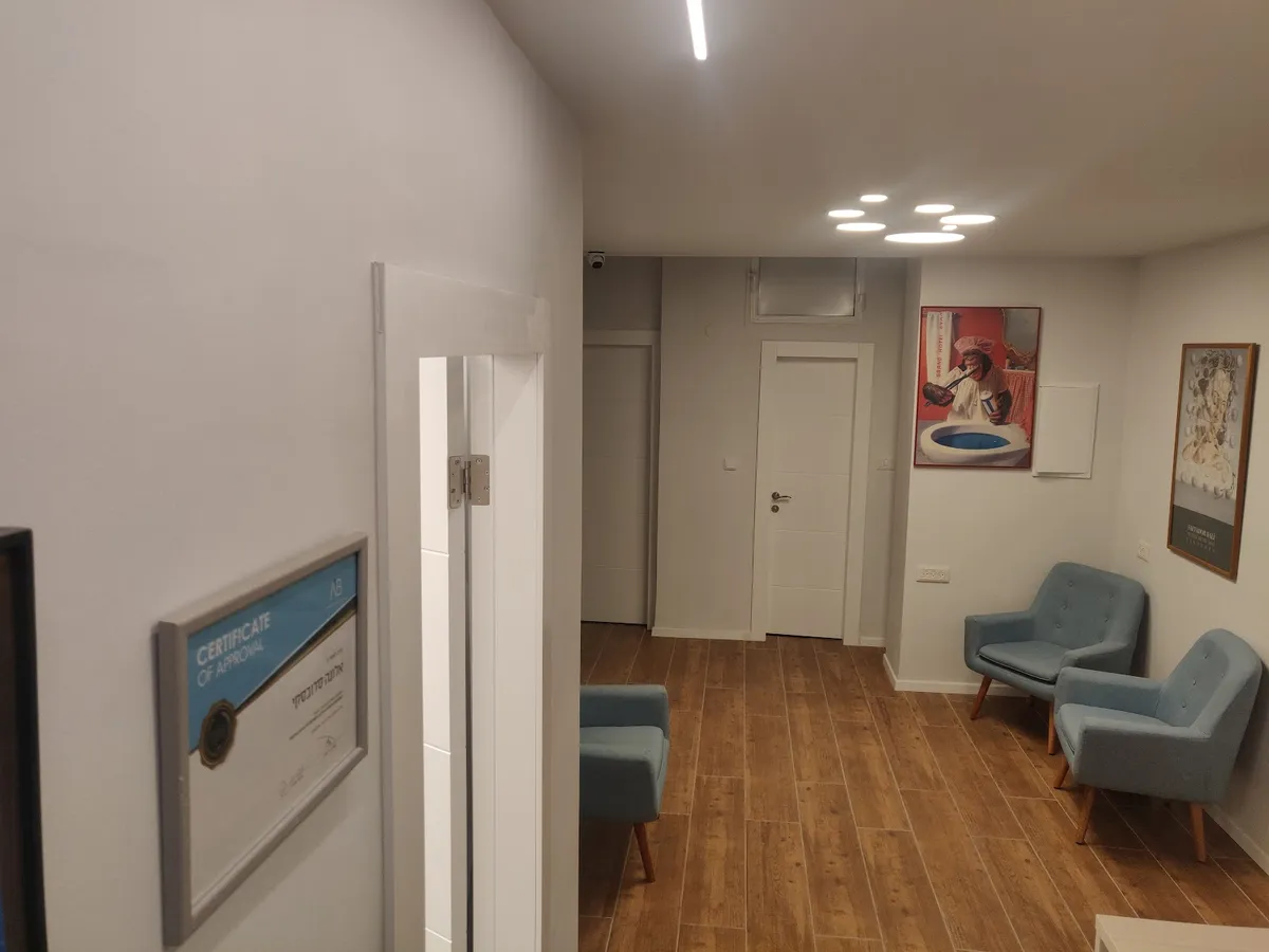 ד"ר אסף סדובסקי מרפאת שיניים בירושלים Dr.Sadovsky Jerusalem Dentist, תמונה 3