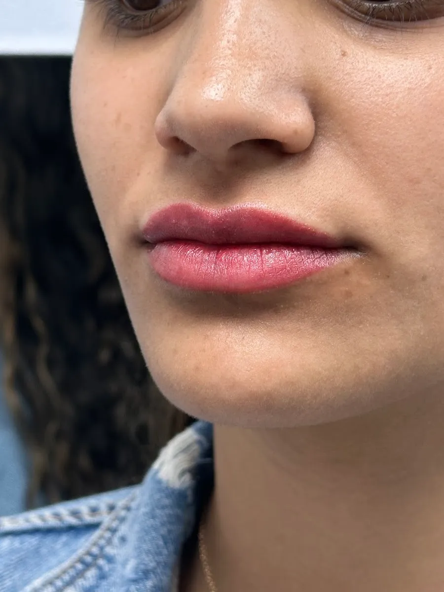 ג'ואן אטלי Cosmetics Solutions איפור קבוע וקוסמטיקה מתקדמת, תמונה 6