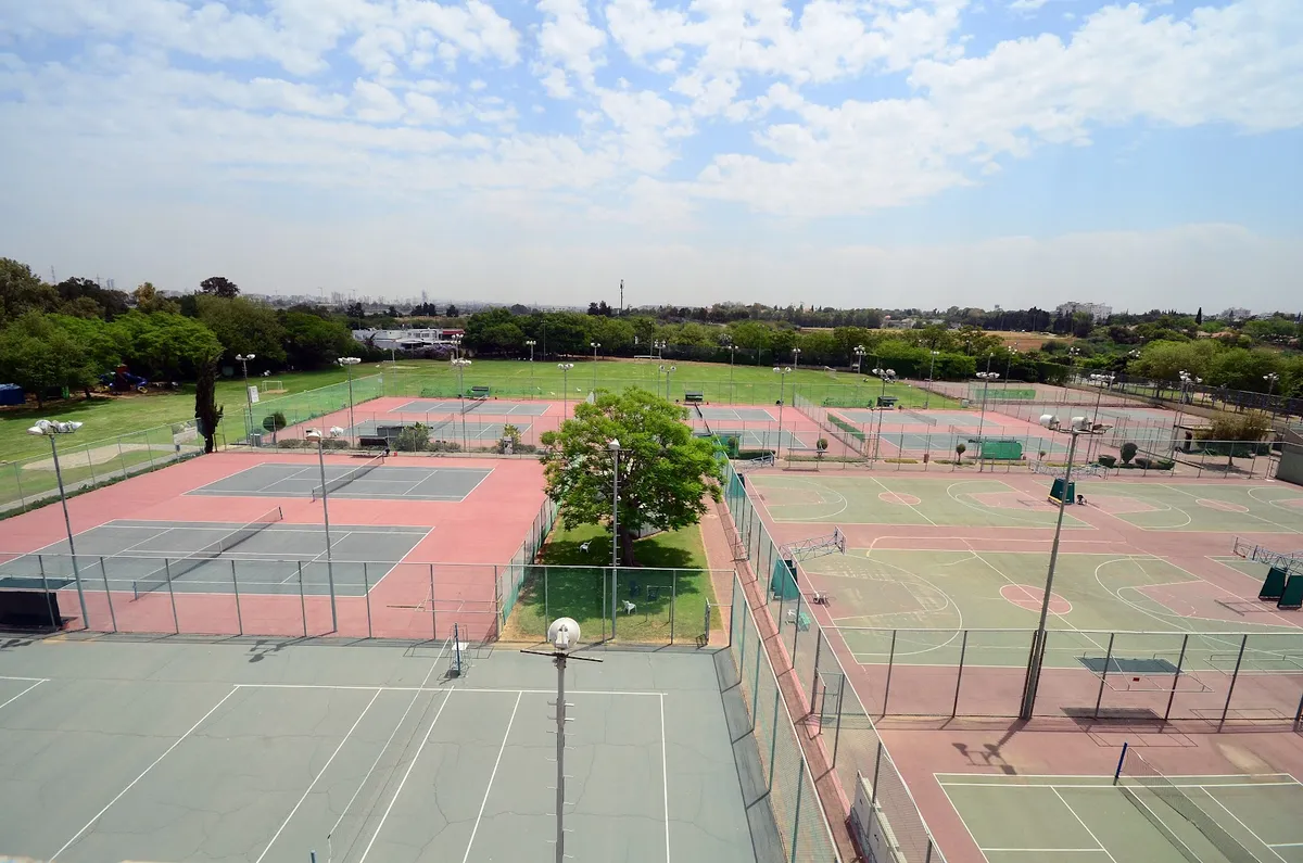 Country Club: תמונה 4