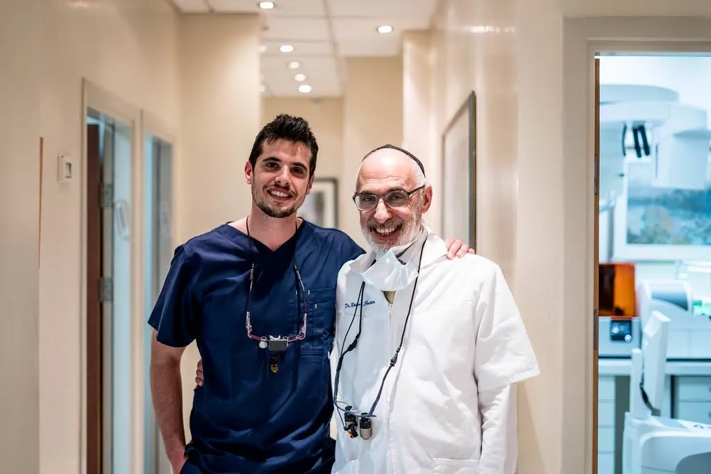 Sreter Clinic | מרפאת שיניים בירושלים | מומחה לשיקום הפה והשתלות שיניים, תמונה 7
