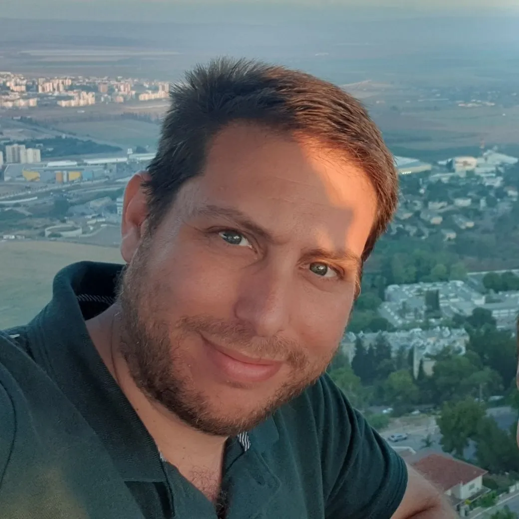 מרפאת שיניים ד״ר עינת יאקירביץ: תמונה 2