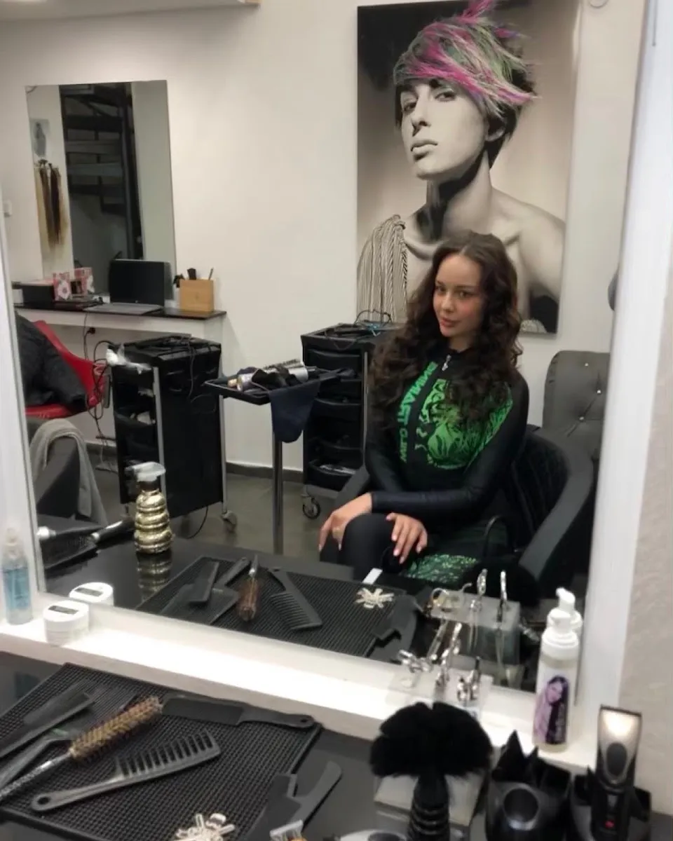 מספרה Barak Shoshan Hair Design-Keratin,Japanese Treatment, תמונה 4