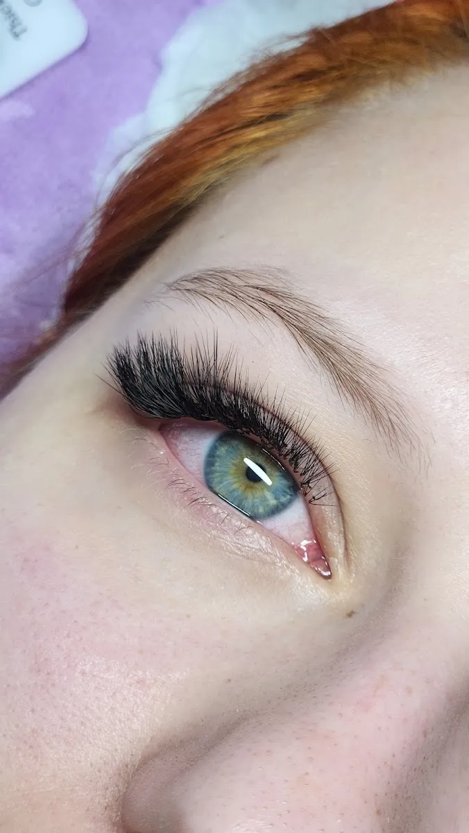Yana Naumov Lash & Brow Studio, תמונה 4