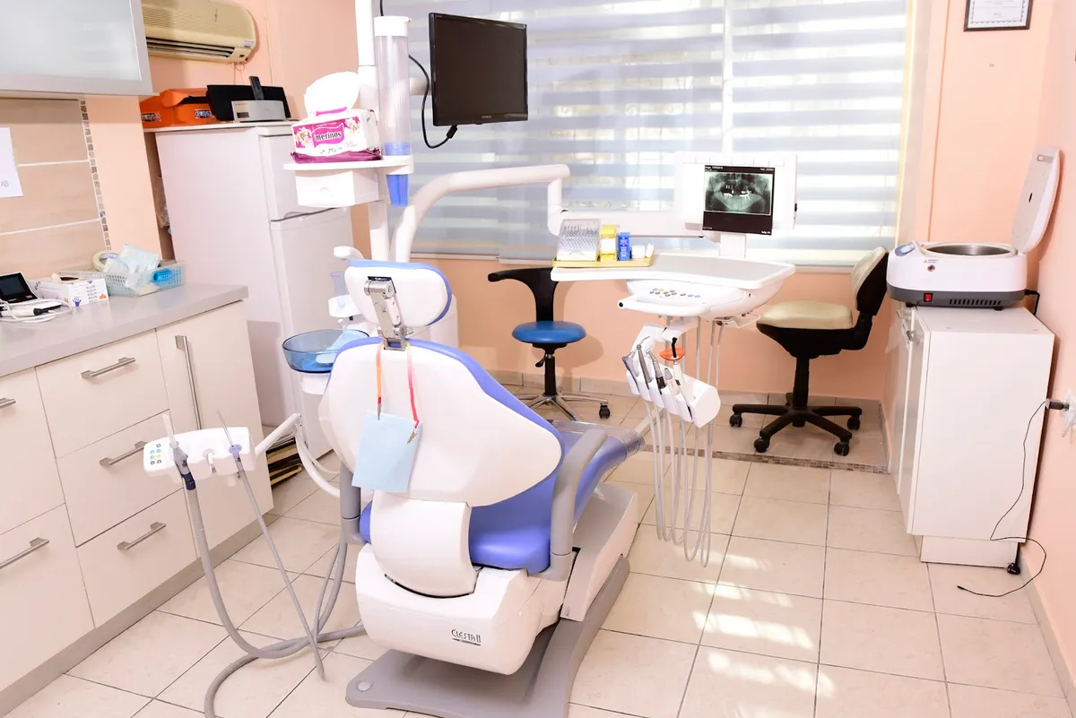 ד"ר אסף סדובסקי מרפאת שיניים בירושלים Dr.Sadovsky Jerusalem Dentist, תמונה 2